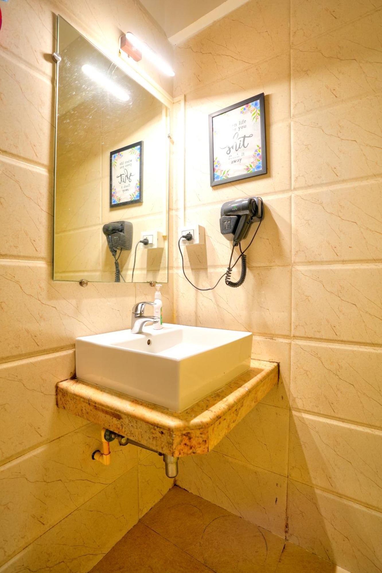 Luxurious Nirvana Apartments Vagator Εξωτερικό φωτογραφία